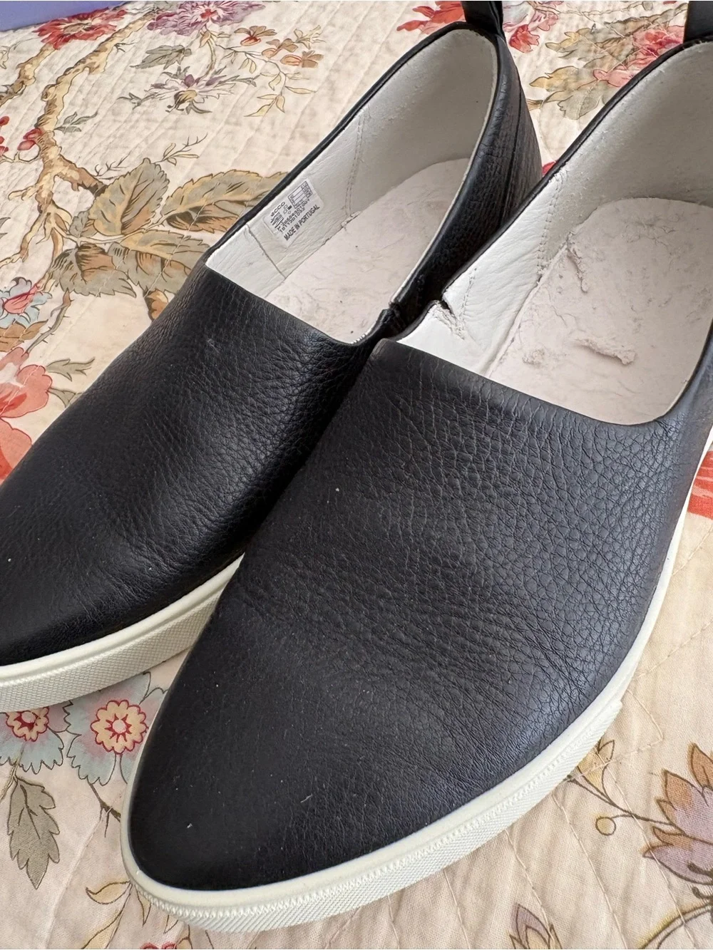 Ecco leather  Black Slip-On Casual Shoes - Comfortable Everyday Style